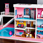 LOL 서프라이즈를 활용한 유튜브 콘텐츠 아이디어 - LOL Surprise Dollhouse Extravaganza**

"A beautifully crafted, multi-story dollhouse designed for LO...